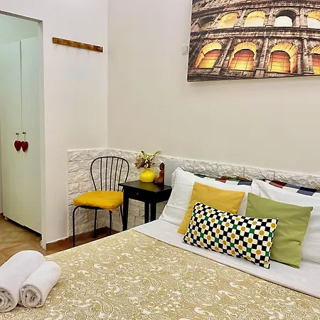 Domus Romana 4*