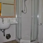 Domus Romana 4*